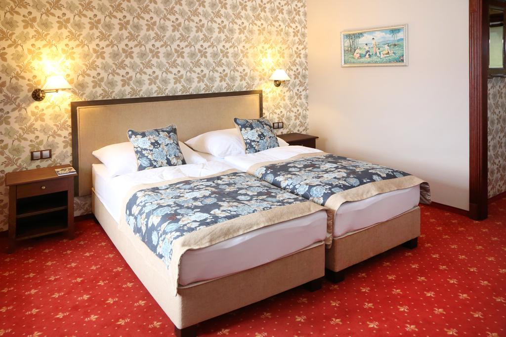 Boutique Hotel Pri Mlyne לוזורנו מראה חיצוני תמונה