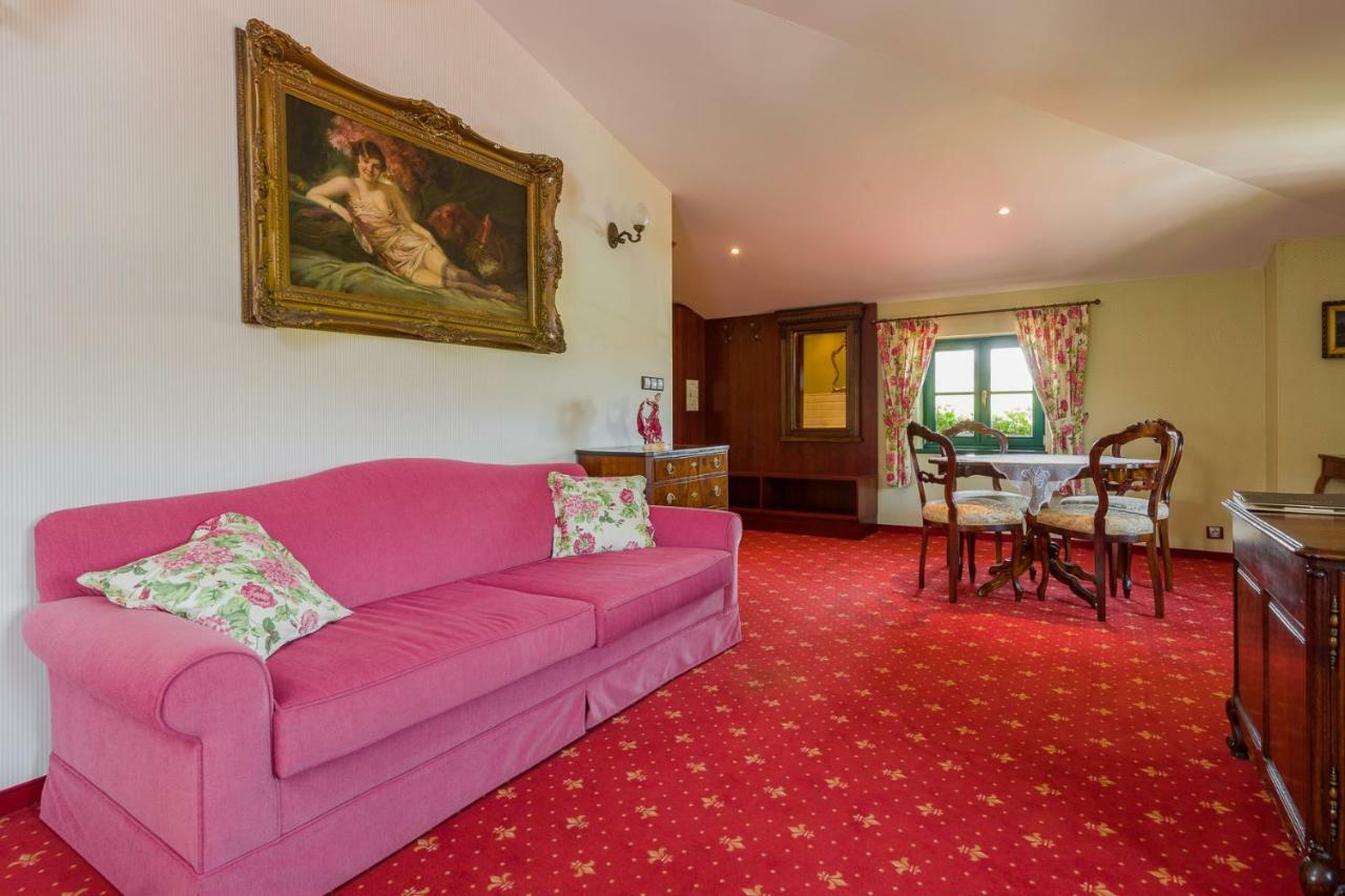 Boutique Hotel Pri Mlyne לוזורנו מראה חיצוני תמונה